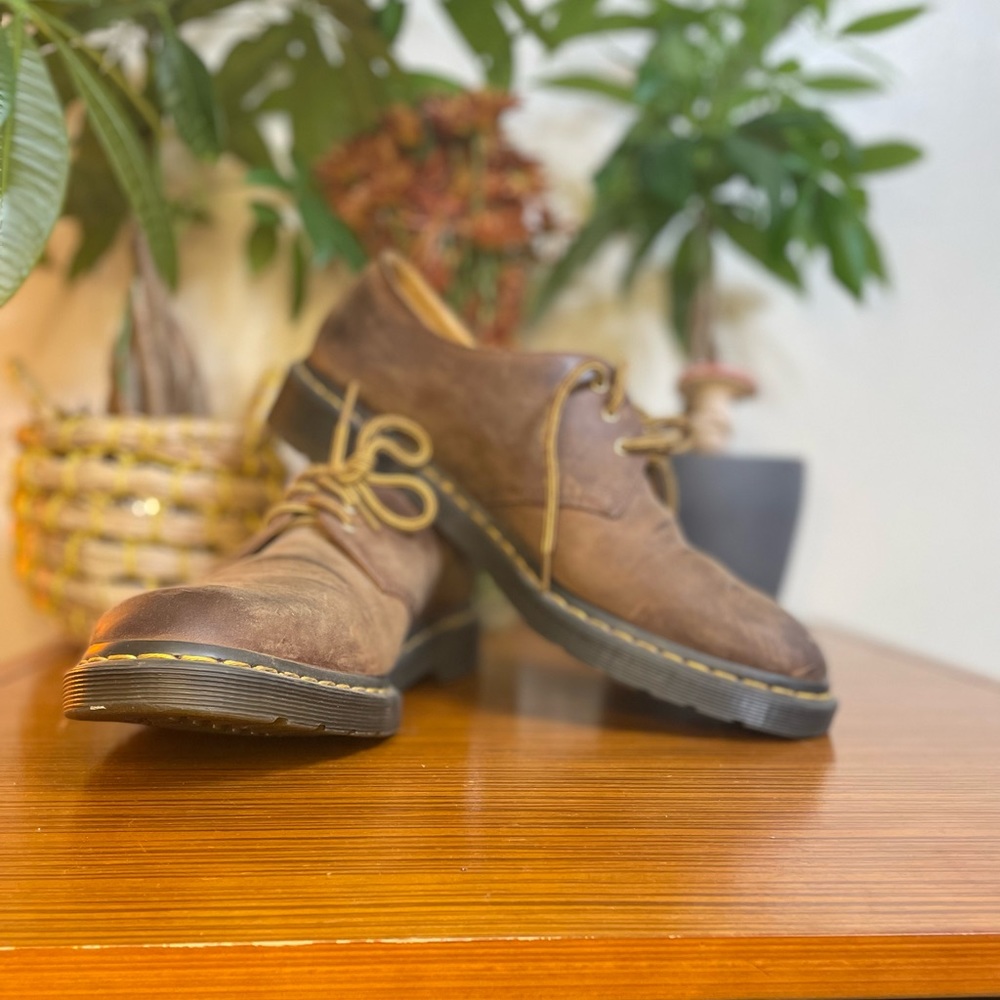 Dr. Martens brown Oxford shoes sz. 12